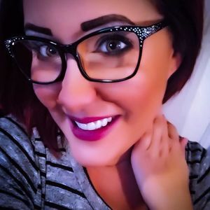 Meet your Posher, Kari